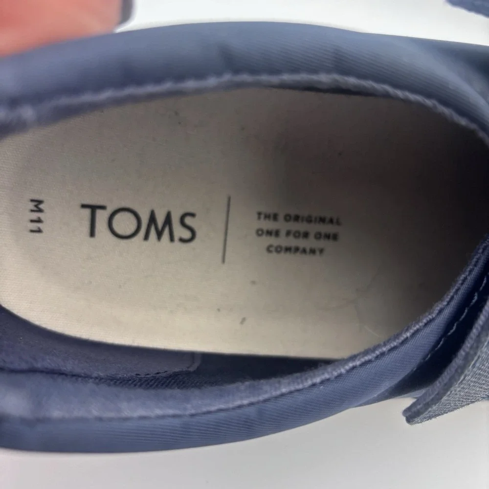 TOMS Travel Lite 2.0 Slip-on Sneaker MenNavy Canvas Casual EUCs Sz 11